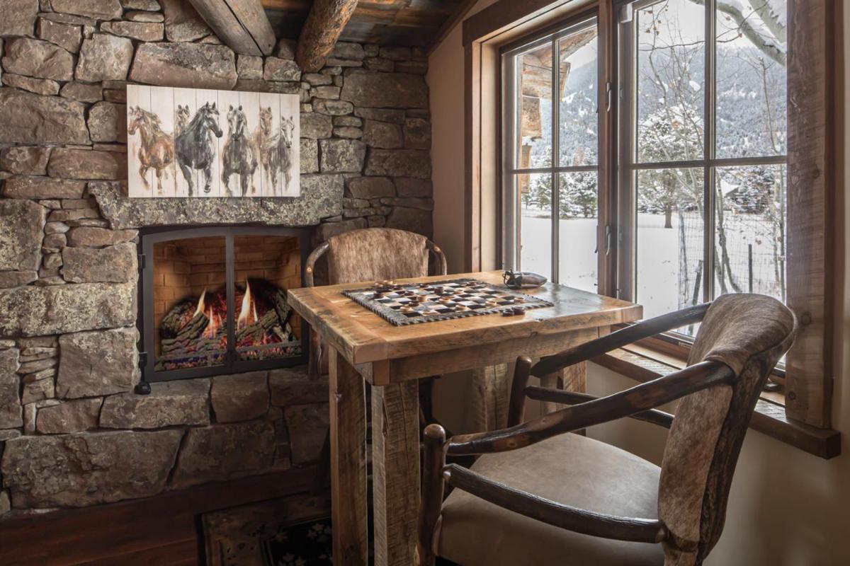 Hobbit House Villa Big Sky Dış mekan fotoğraf